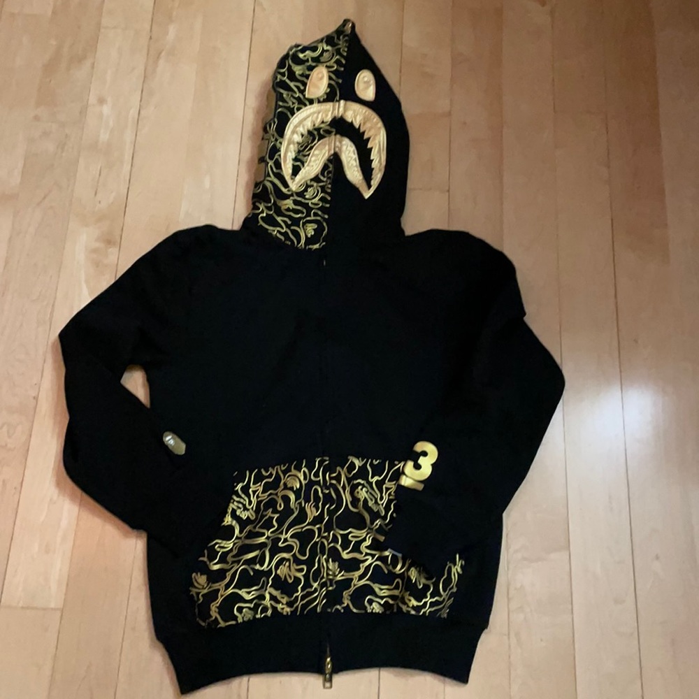 BAPE 23 limit golden shark hoodie SIZE L